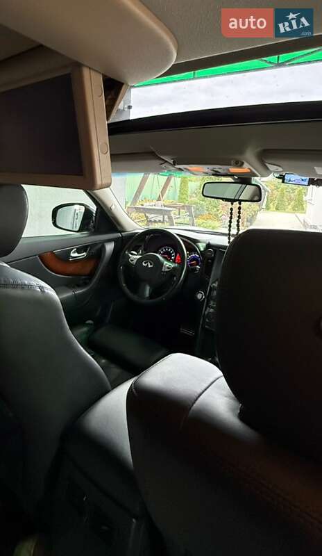 Внедорожник / Кроссовер Infiniti FX 37 2010 в Черкассах