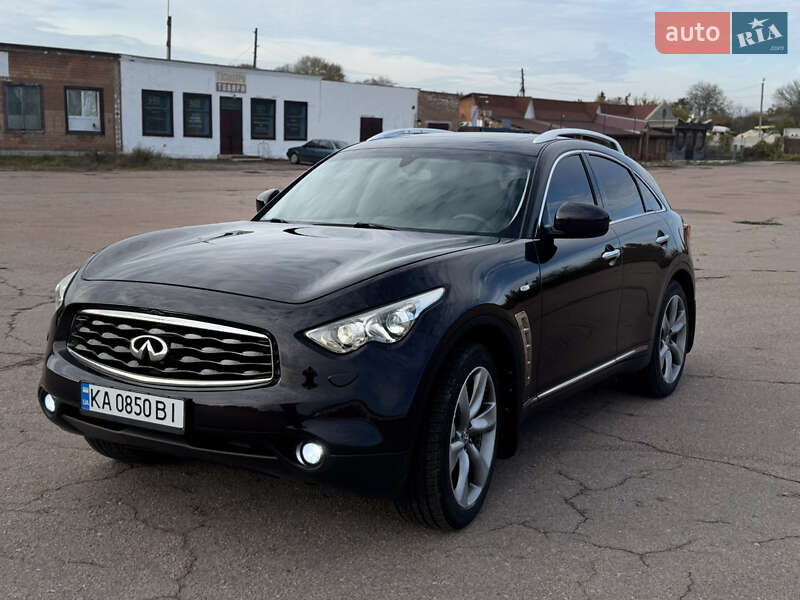 Внедорожник / Кроссовер Infiniti FX 37 2010 в Киеве фото 6 Внедорожник / Кроссовер Infiniti FX 37 2010 в Киеве