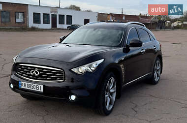 Внедорожник / Кроссовер Infiniti FX 37 2010 в 