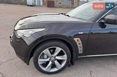 Внедорожник / Кроссовер Infiniti FX 37 2010 в 