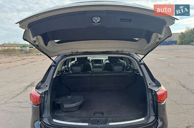Внедорожник / Кроссовер Infiniti FX 37 2010 в 