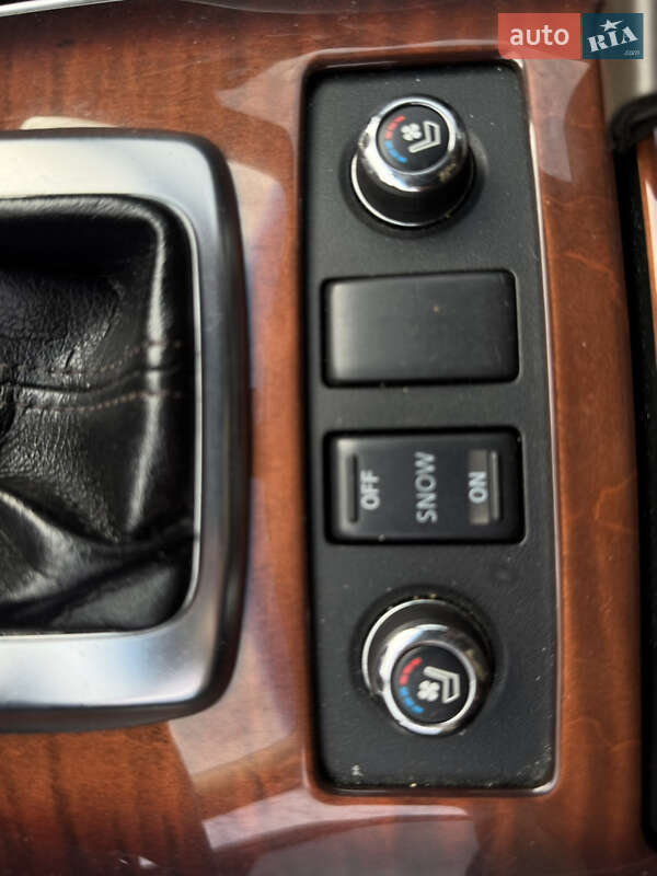 Внедорожник / Кроссовер Infiniti FX 37 2010 в Киеве фото 49 Внедорожник / Кроссовер Infiniti FX 37 2010 в Киеве