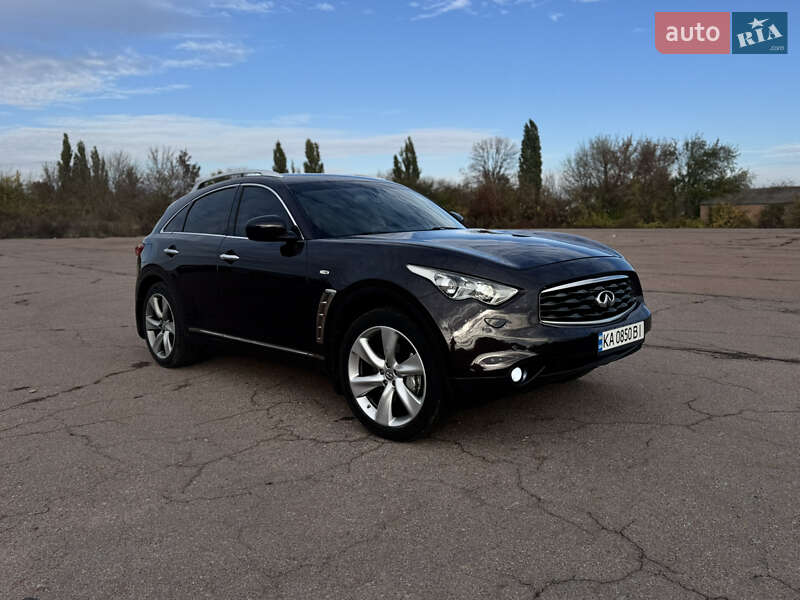 Внедорожник / Кроссовер Infiniti FX 37 2010 в Киеве фото 19 Внедорожник / Кроссовер Infiniti FX 37 2010 в Киеве