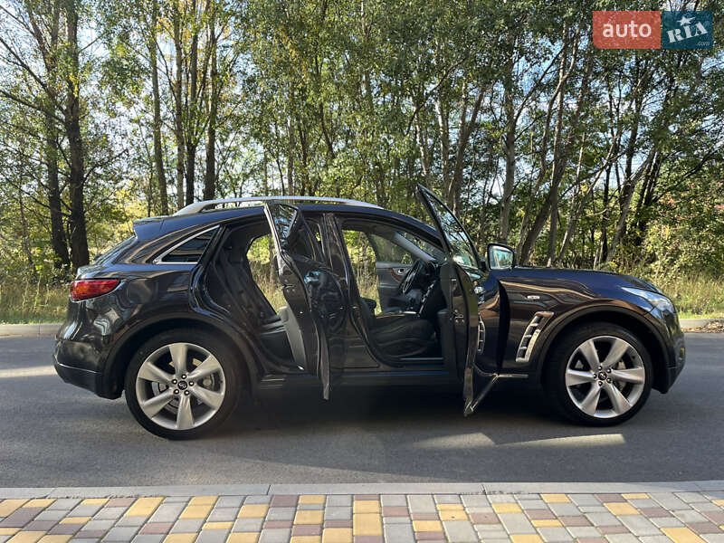 Внедорожник / Кроссовер Infiniti FX 37 2011 в Чернигове фото 19 Внедорожник / Кроссовер Infiniti FX 37 2011 в Чернигове