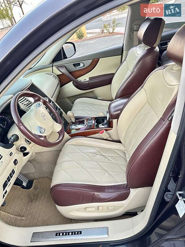 Позашляховик / Кросовер Infiniti FX 37 2013 в Ізмаїлі