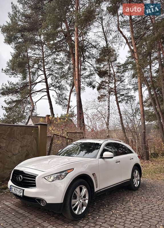 Позашляховик / Кросовер Infiniti FX 37 2013 в Львові