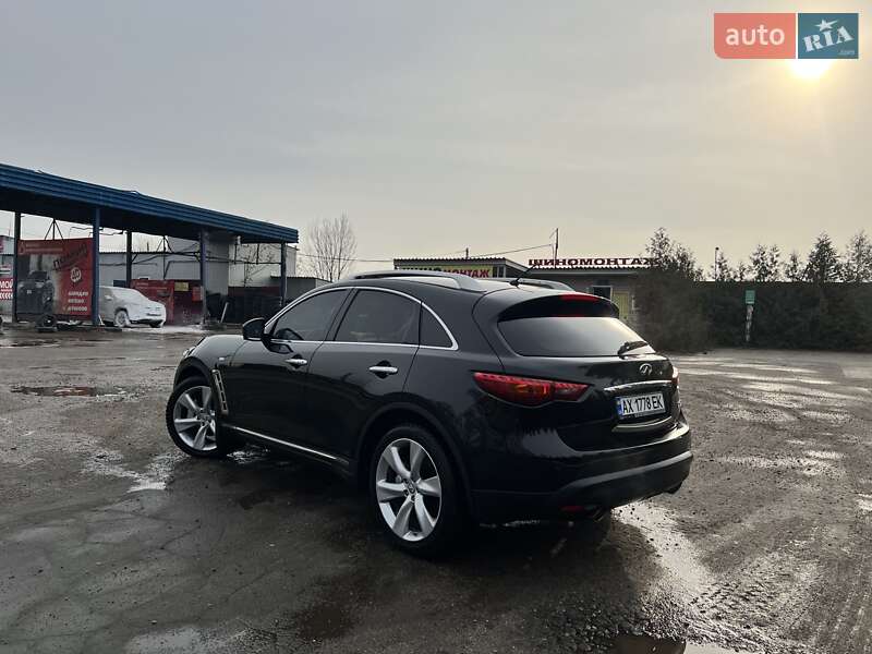 Позашляховик / Кросовер Infiniti FX 37 2011 в Харкові