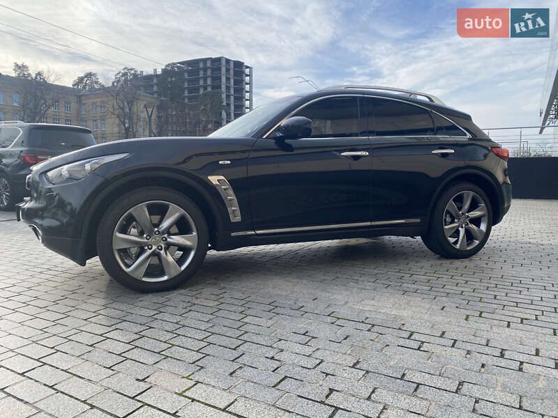 Внедорожник / Кроссовер Infiniti FX 37 2012 в Киеве