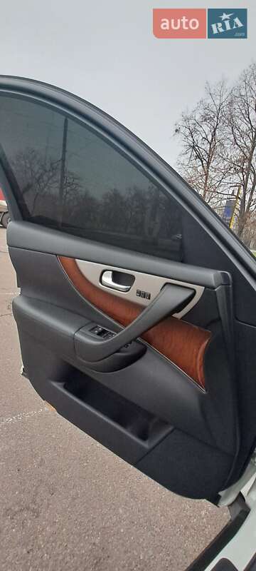 Позашляховик / Кросовер Infiniti FX 37 2011 в Миколаєві