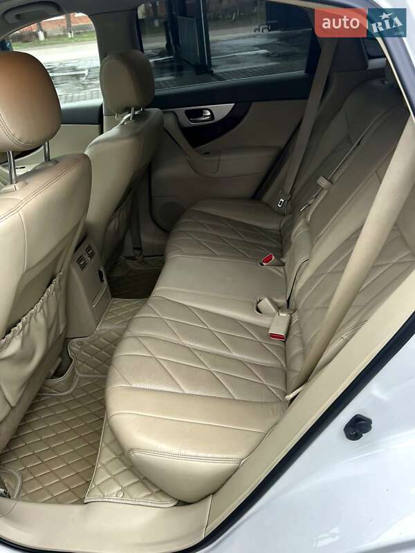 Позашляховик / Кросовер Infiniti FX 37 2012 в Ставищі
