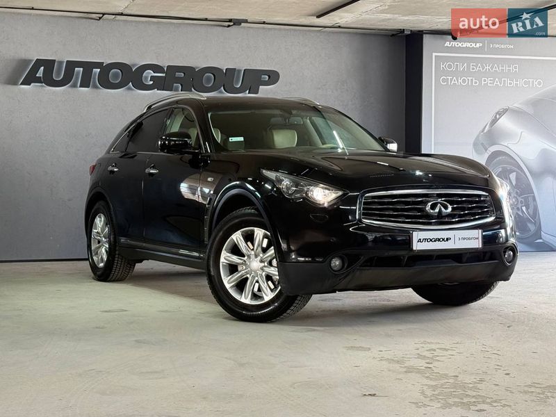 Infiniti FX 37 2010