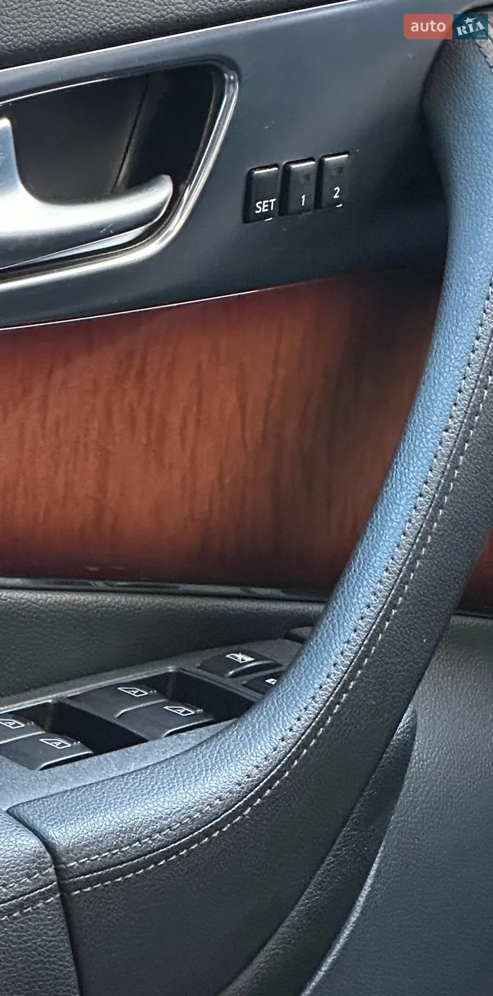 2010 Infiniti FX - мініатюра 47