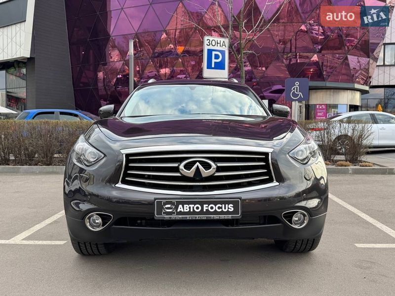 Внедорожник / Кроссовер Infiniti FX 37 2010 в Киеве