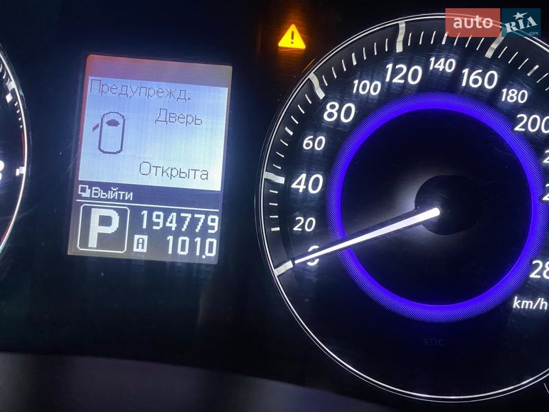 Внедорожник / Кроссовер Infiniti FX 37 2012 в Каменском