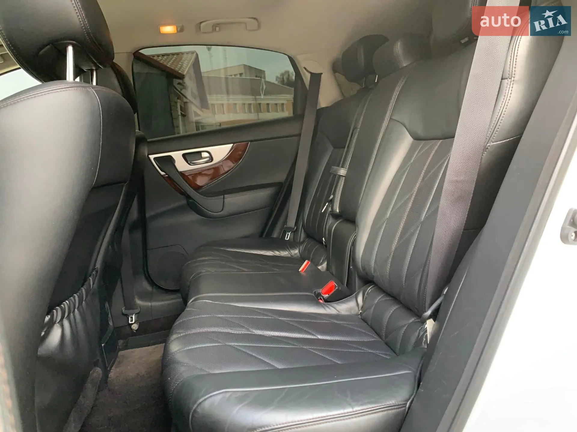 2011 Infiniti FX - мініатюра 28