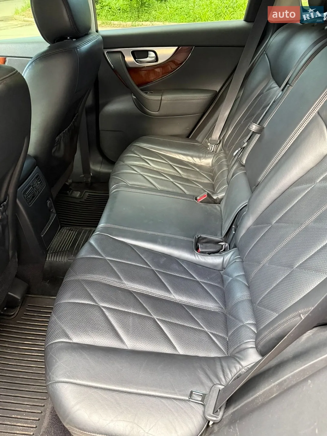 2010 Infiniti FX - мініатюра 10