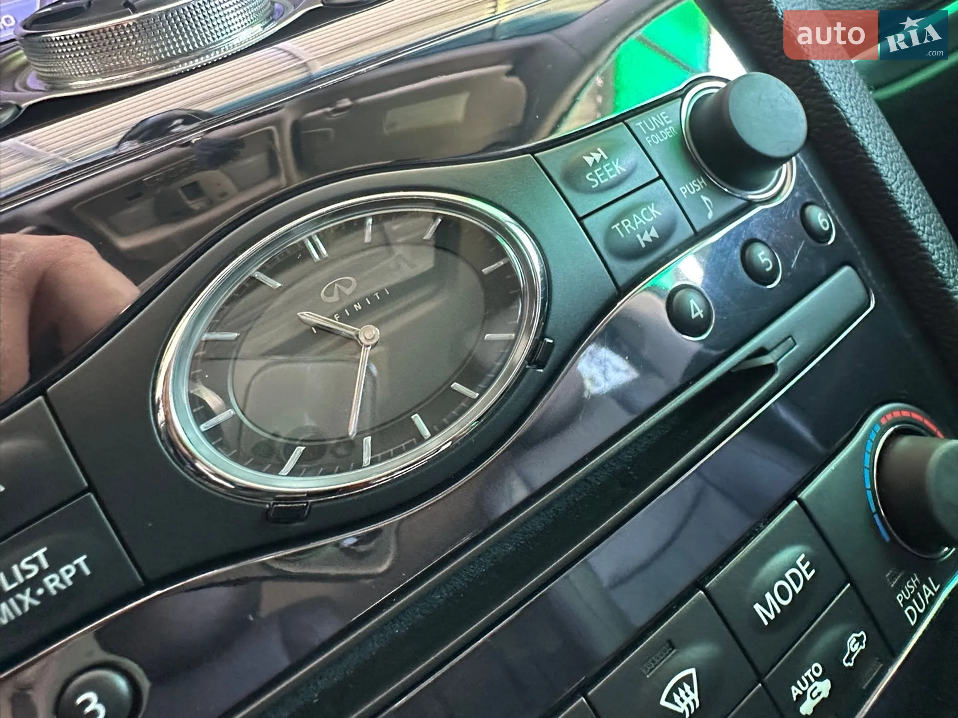 2010 Infiniti FX - мініатюра 12