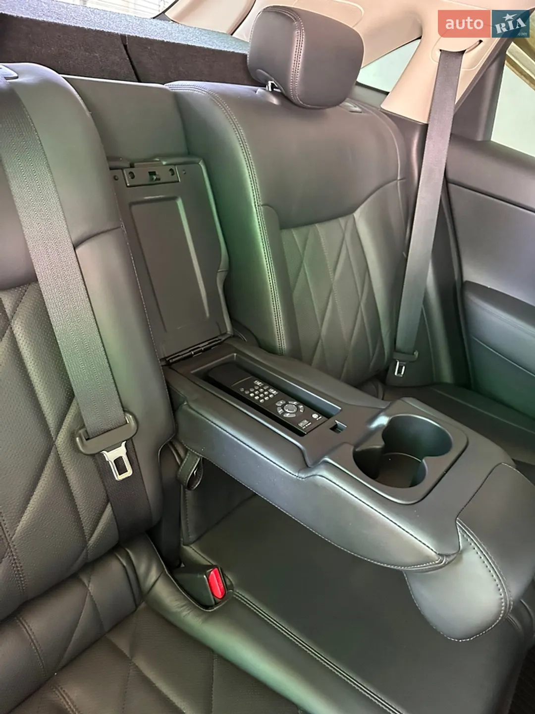 2010 Infiniti FX - мініатюра 18