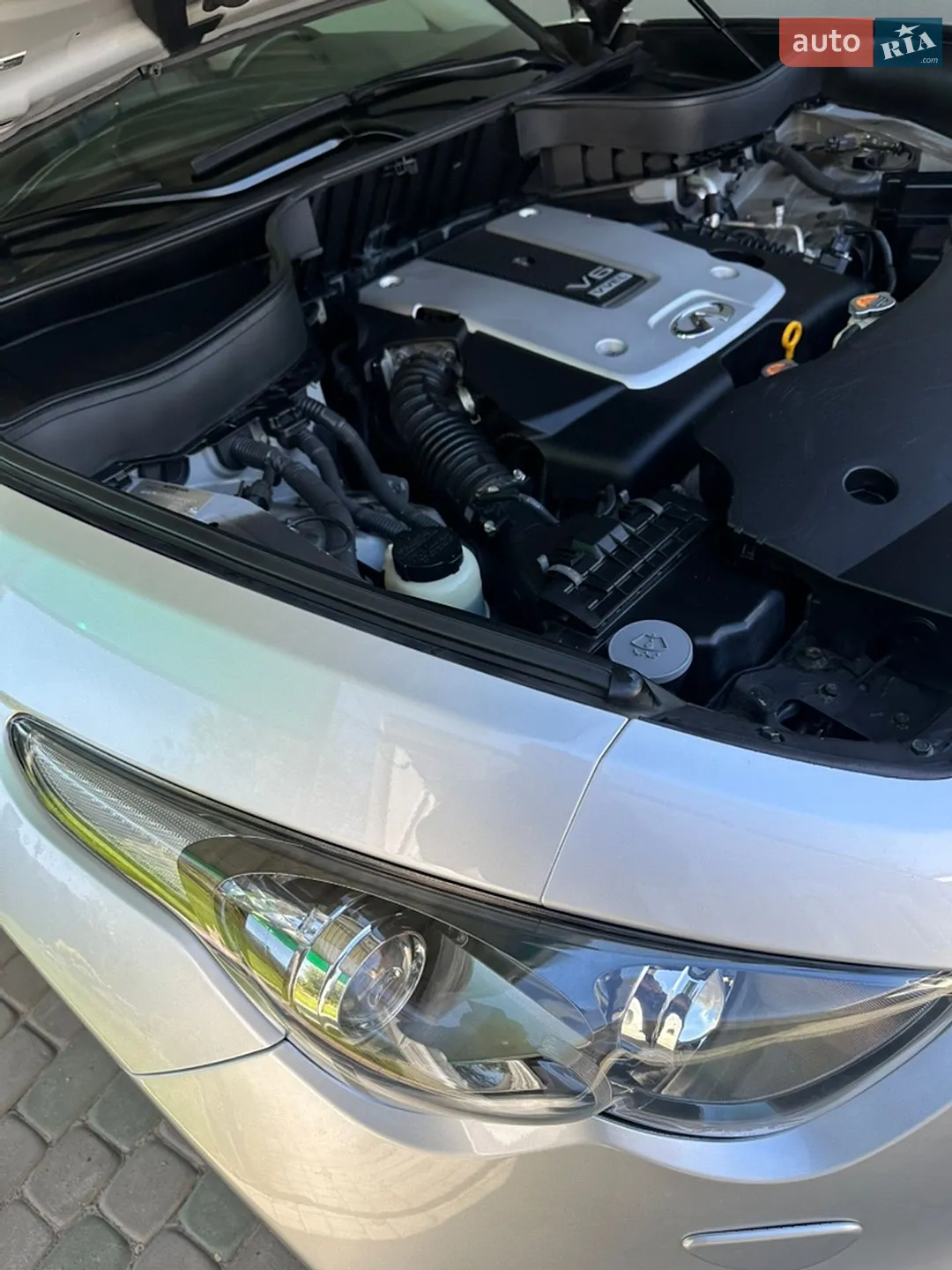 2010 Infiniti FX - мініатюра 31
