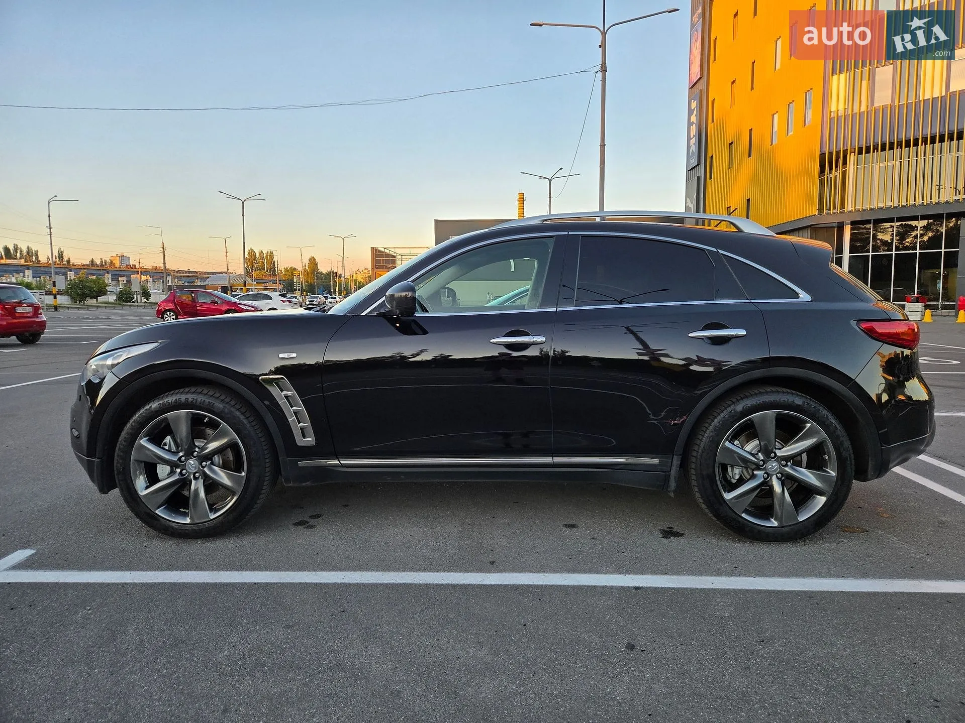 2011 Infiniti FX - мініатюра 4
