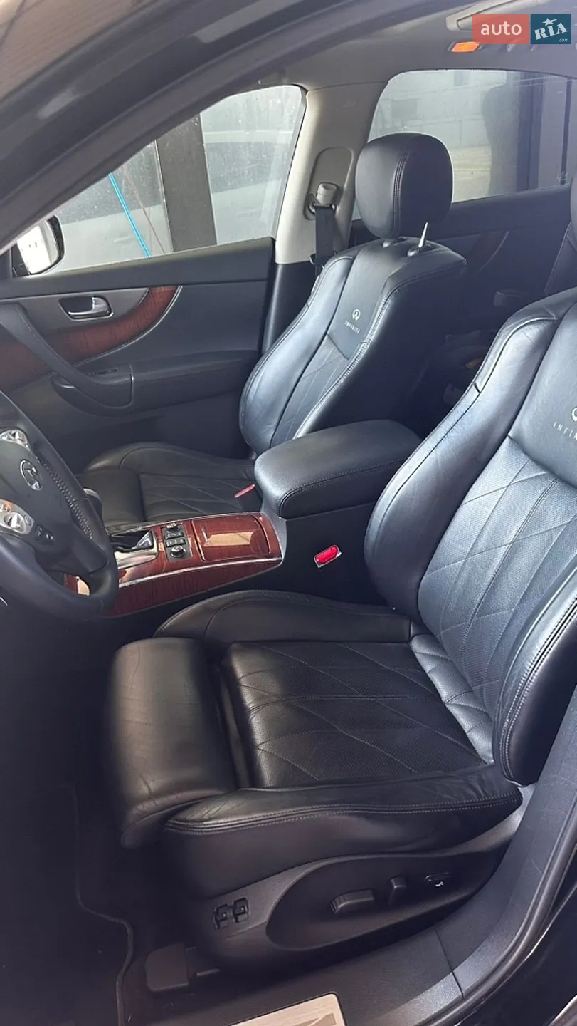 2011 Infiniti FX - мініатюра 13