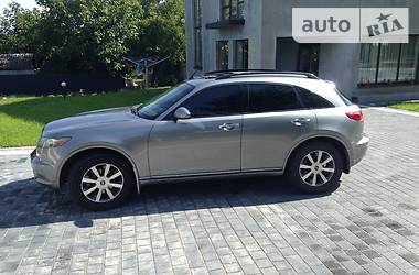 Внедорожник / Кроссовер Infiniti FX 45 2003 в Ивано-Франковске