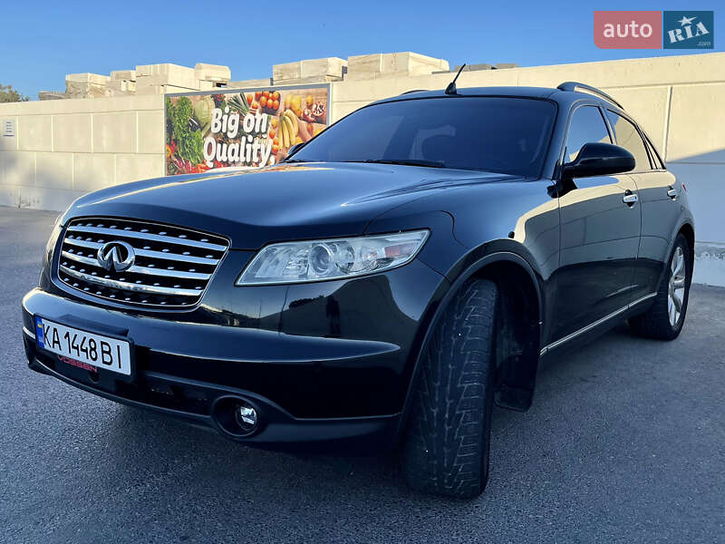 Внедорожник / Кроссовер Infiniti FX 45 2004 в Киеве