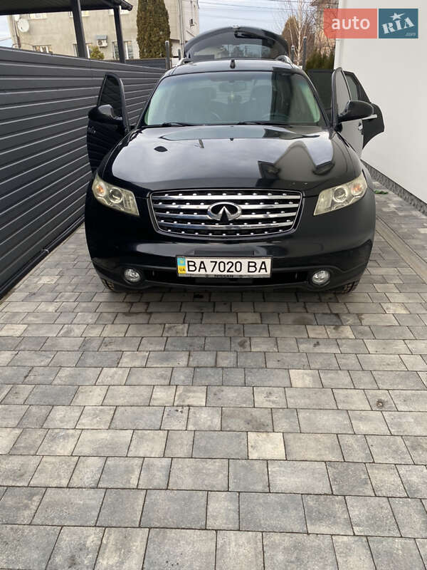 Позашляховик / Кросовер Infiniti FX 45 2004 в Києві