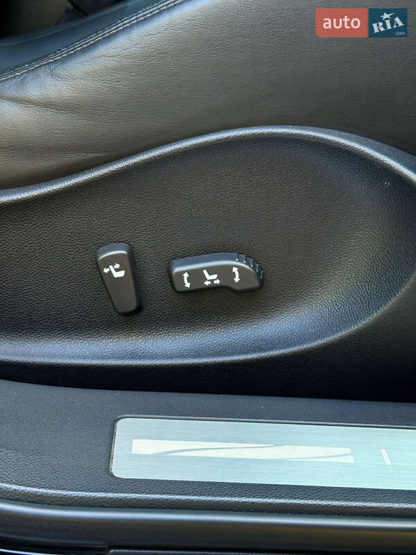 Позашляховик / Кросовер Infiniti FX 50 2008 в Краснограді