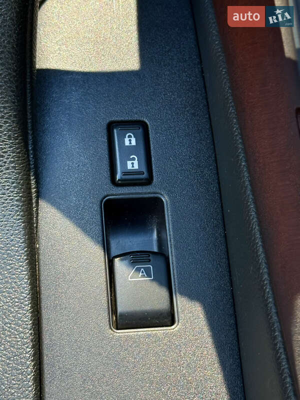 Позашляховик / Кросовер Infiniti FX 50 2008 в Краснограді