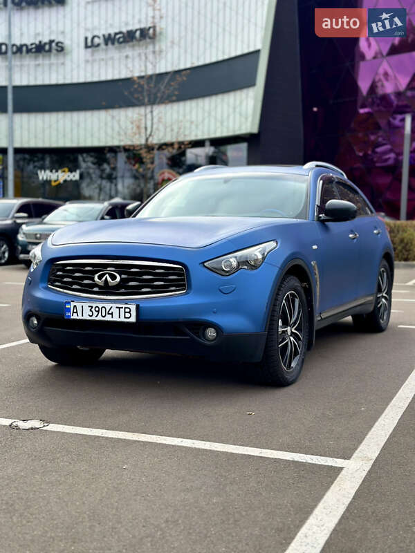 Позашляховик / Кросовер Infiniti FX 50 2009 в Києві