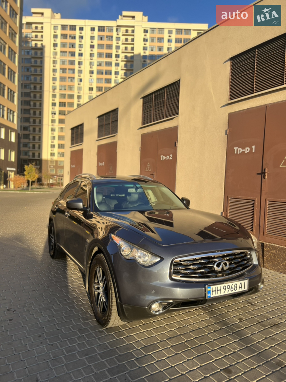 2011 Infiniti FX - мініатюра 16