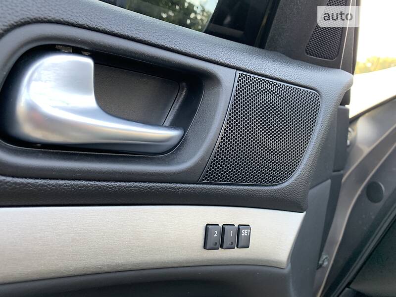 Седан Infiniti G25 2011 в Києві фото 27 Седан Infiniti G25 2011 в Києві