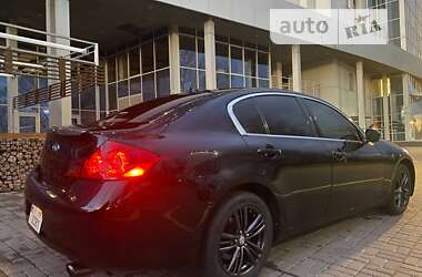 Седан Infiniti G25 2010 в Прилуках