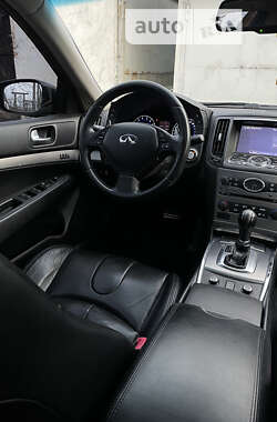 Седан Infiniti G25 2010 в Харкові