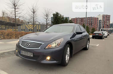 Седан Infiniti G25 2011 в Киеве