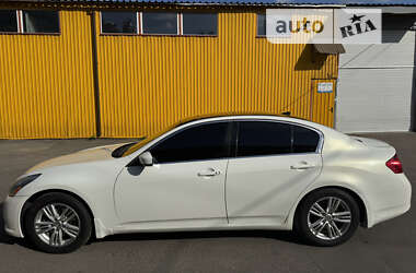 Седан Infiniti G25 2011 в Києві