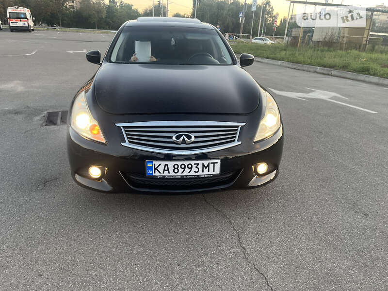 Infiniti G25 2010 Infiniti G25 2010