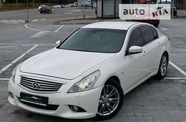 Седан Infiniti G25 2012 в Києві