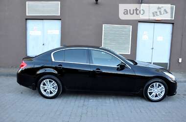 Седан Infiniti G25 2012 в Львові