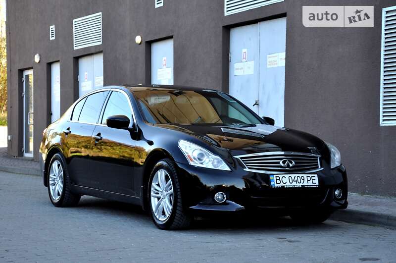 Седан Infiniti G25 2012 в Львові