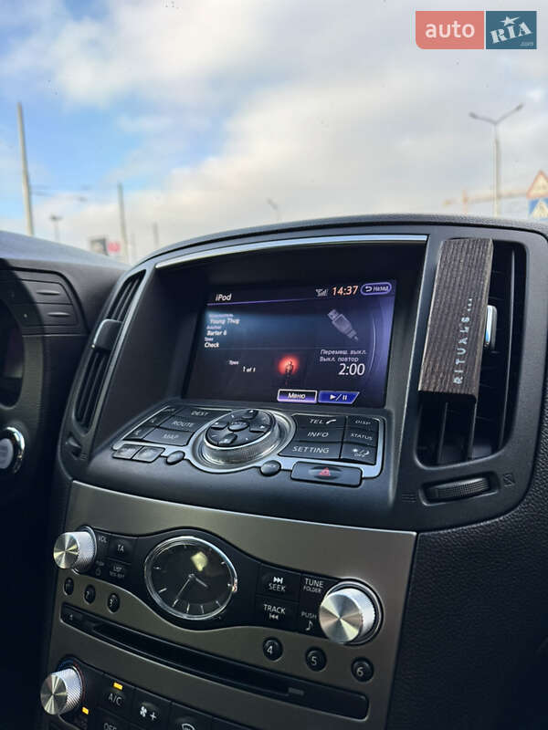 Седан Infiniti G25 2012 в Львові