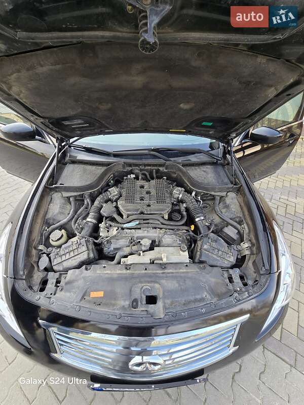 Седан Infiniti G25 2011 в Хмельницком