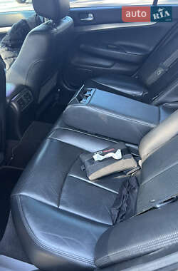 Седан Infiniti G25 2012 в 