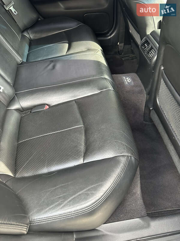 Седан Infiniti G25 2010 в Києві