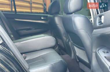 Седан Infiniti G25 2011 в 