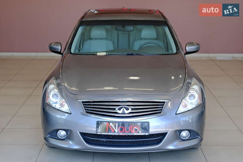 Седан Infiniti G25 2011 в Одессе
