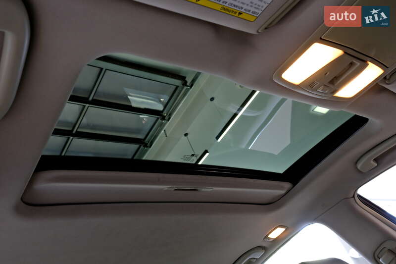 Седан Infiniti G25 2011 в Одессе