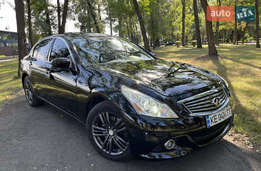 Седан Infiniti G25 2011 в Києві