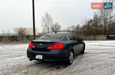 Седан Infiniti G25 2012 в Полтаві